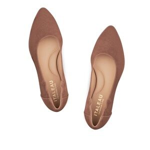 Italeau Women's Brown Flats